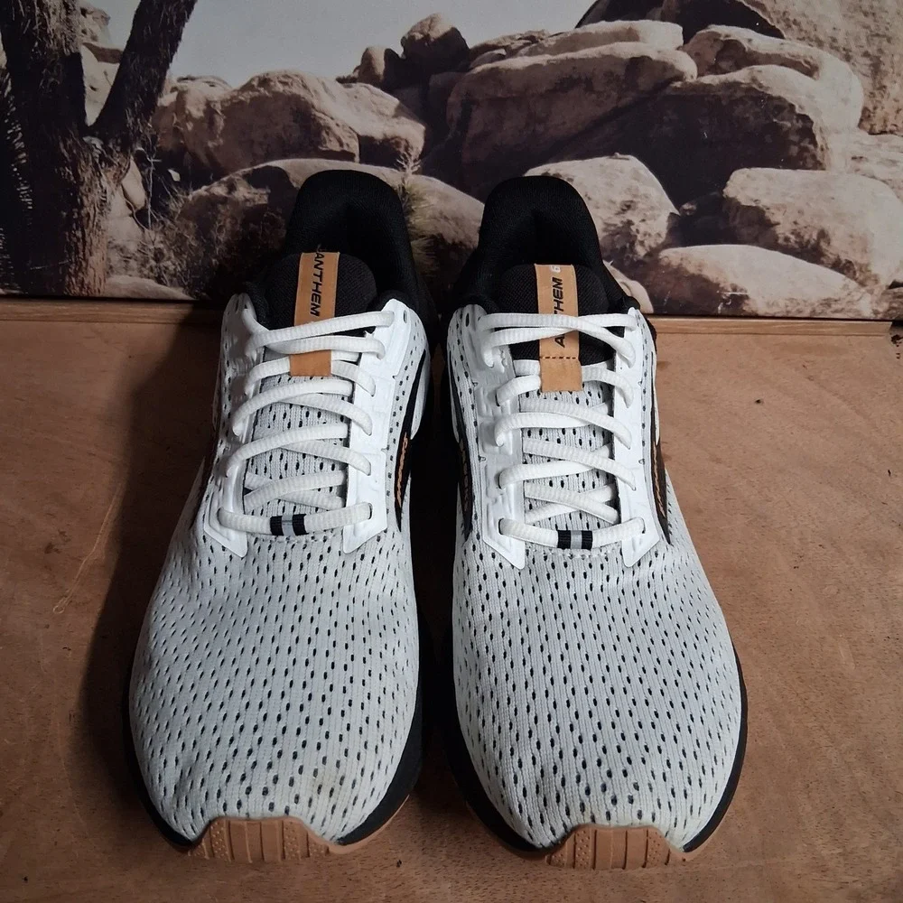 Brooks Anthem 5 Mens Running Shoes White Black Gum Sole 1103731D141 10.5